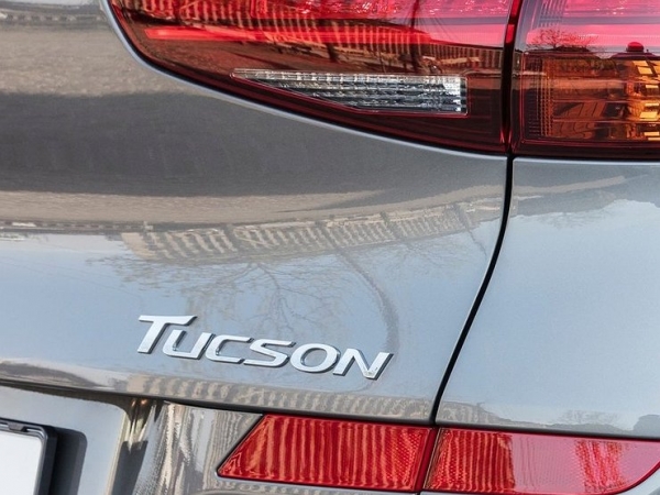 Опубликованы первые шпионские фото салона нового Hyundai Tucson Опубликованы первые шпионские фото салона нового Hyundai Tucson