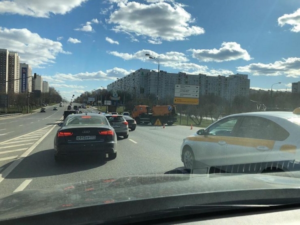 ГИБДД начала фильтрацию водителей, желающих въехать в Москву