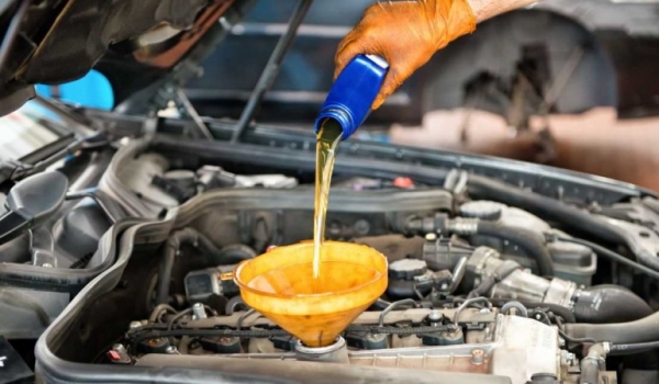 5 причин чрезмерного расхода масла в автомобиле