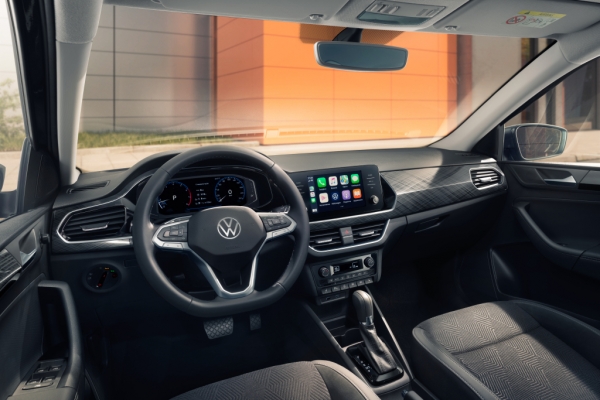 Новый Volkswagen Polo 2020 наконец-то поступил в продажу на российском рынке. Все цены и характеристики лифтбека
