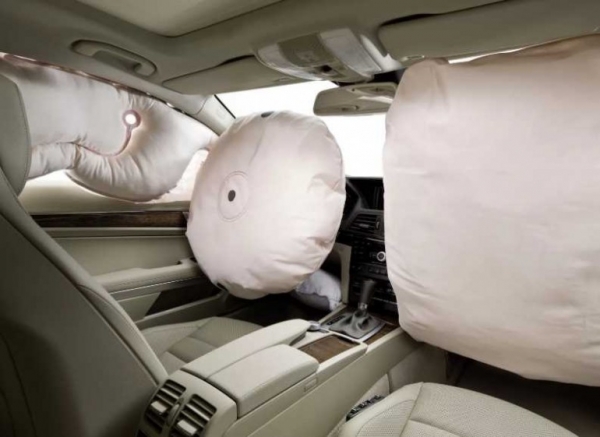 Как проверить надежность подушек безопасности при покупке машины