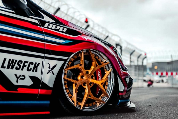 VW Golf GTI Clubsport от Yido Performance: яркая внешность и 420 «лошадей» под капотом VW Golf GTI Clubsport от Yido Performance: яркая внешность и 420 «лошадей» под капотом