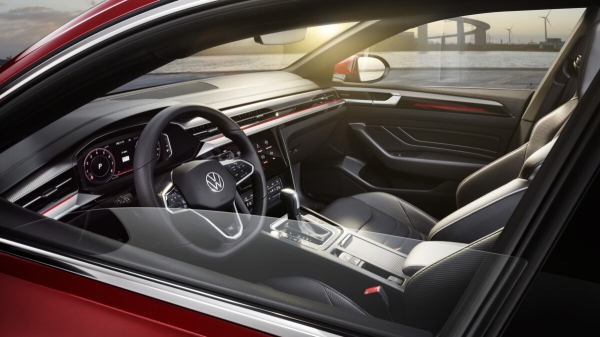 Новый Volkswagen Arteon 2021 года — более доступная замена Mercedes-Benz CLS с системой полуавтономного управления Новый Volkswagen Arteon 2021 года — более доступная замена Mercedes-Benz CLS с системой полуавтономного управления