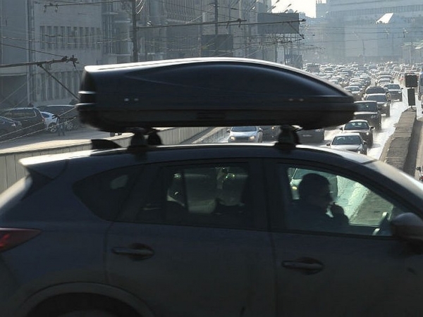 За какие багажники на крыше авто можно получить штраф ГИБДД
