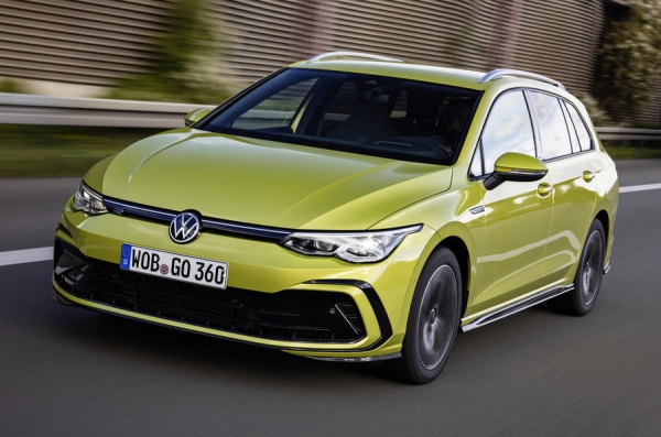 Что не так с новым семейным Volkswagen Golf, если за него просят такую переплату? Цены на модель вызывают вопросы