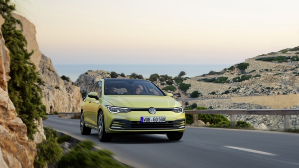 Абсолютно новый Volkswagen Golf 8 поколения: раскрыты цены и предварительные комплектации