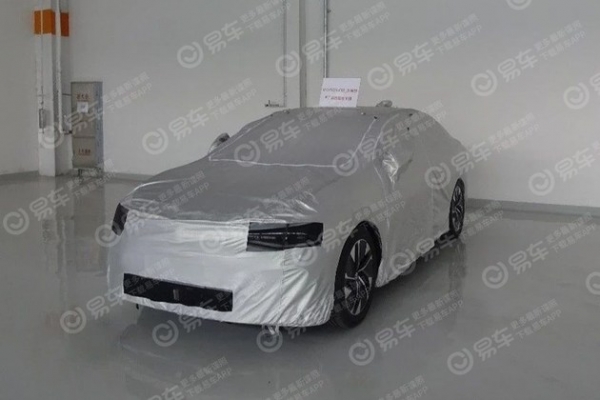 Volkswagen готовится выпустить новый электроседан ID.7: первые фотографии модели