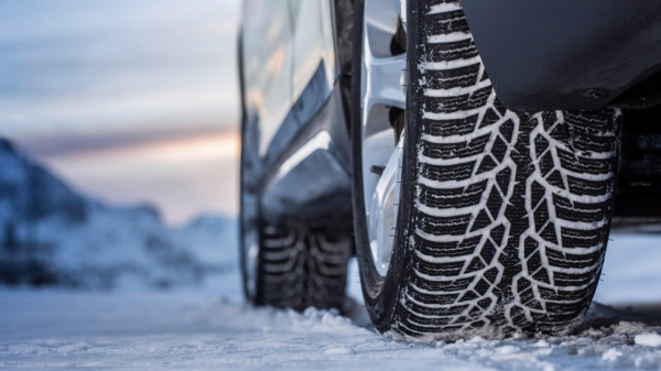 Водителям в РФ рассказали, что нельзя делать с автомобилем с наступлением холодов