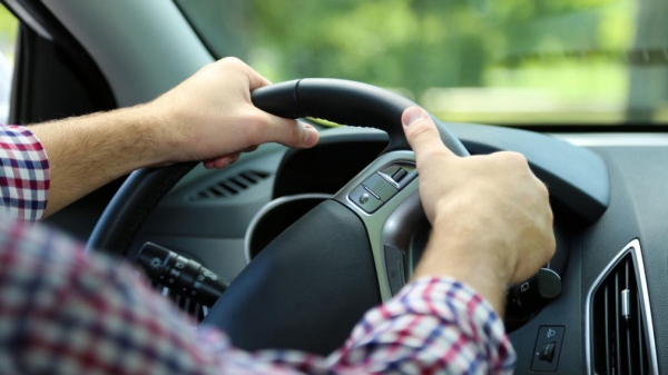 Названы пять вредных привычек водителей, от которых страдает их автомобиль