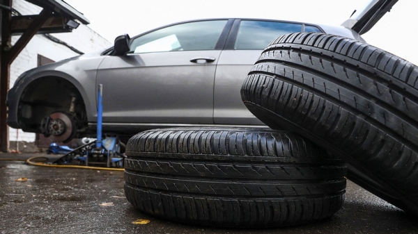 Автоэксперт Ревин перечислил водителям из РФ 8 ошибок при смене зимней резины на летнюю
