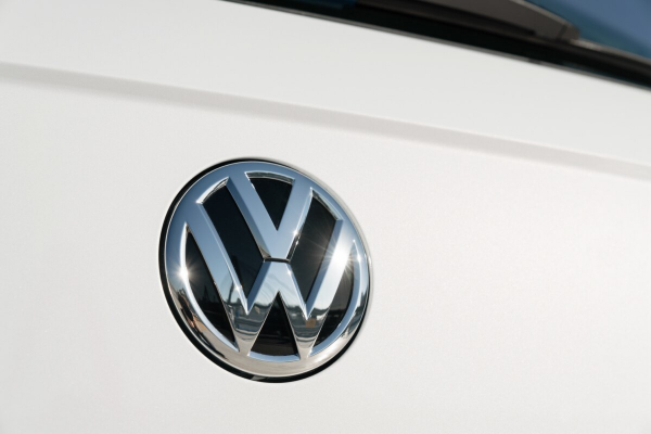 Volkswagen объединился с Bosch для разработки автономного вождения уровня L2/L3: эту систему внедрят уже в 2023 году Volkswagen объединился с Bosch для разработки автономного вождения уровня L2/L3: эту систему внедрят уже в 2023 году