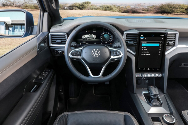 Volkswagen раскрыл всю информацию о новом пикапе Amarok: опубликованы официальные фото