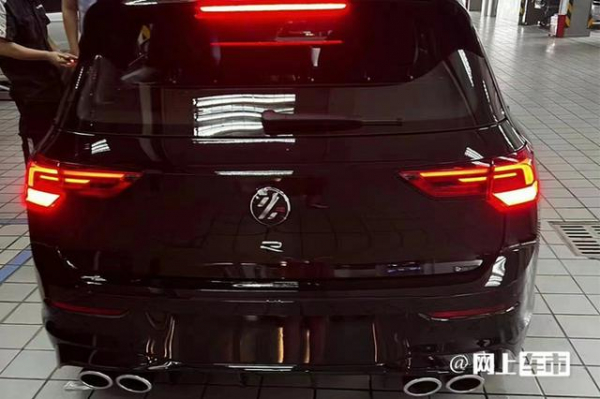 Volkswagen Golf R возвращается в Китай: опубликованы «живые» снимки новинки и ее характеристики