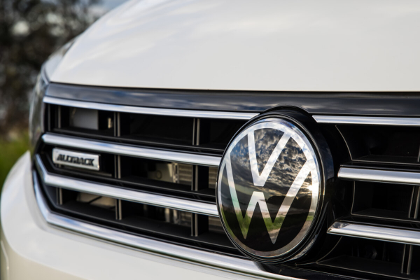 Volkswagen объединился с Bosch для разработки автономного вождения уровня L2/L3: эту систему внедрят уже в 2023 году Volkswagen объединился с Bosch для разработки автономного вождения уровня L2/L3: эту систему внедрят уже в 2023 году