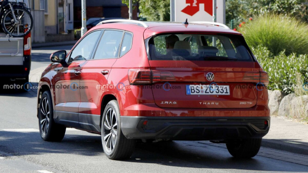 Первые фотографии с испытаний Volkswagen Tharu 2023: кроссовер получит небольшие эстетические изменения