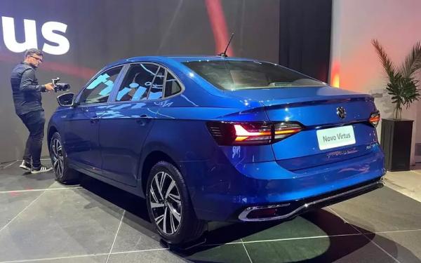 Представлен новый «убийца» Vesta, который может приехать в Россию: дебютировал Volkswagen Virtus